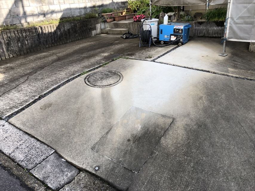 駐車場の高圧水洗浄