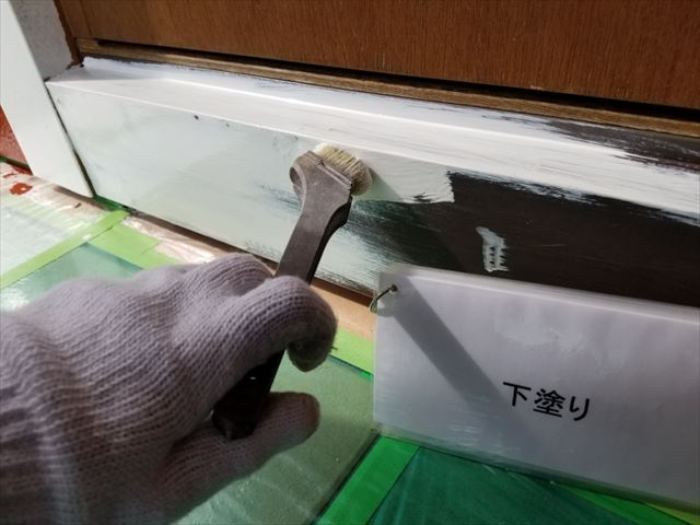 石岡市で幕板のケレン作業を行い新しい塗料を塗っていきました！