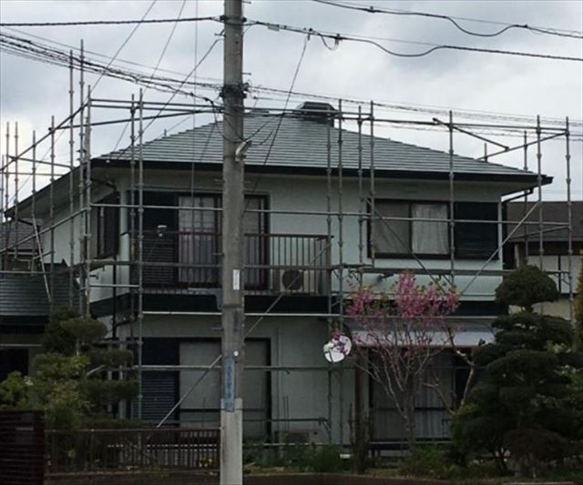 石岡市で、高耐久のハイブリットシリコンで塗装工事を行いました