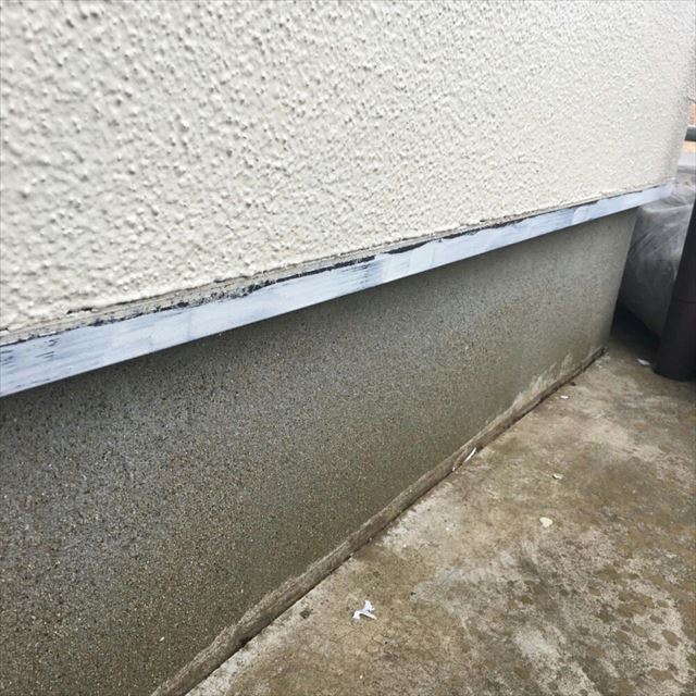 行方市での外壁補修。最後に水切りの塗り替えをして施工完了です！