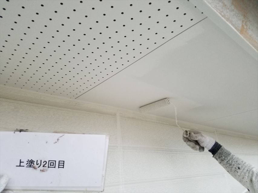 つくば市で、幕板、雨樋、破風板、軒天等の塗装をおこないました