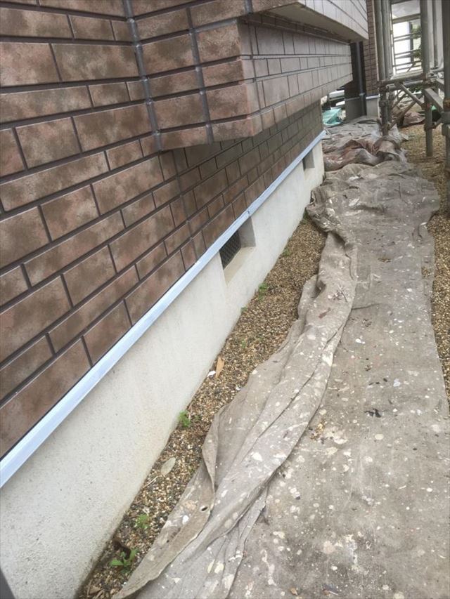 阿見町で、建物を雨水から守る水切り部分の塗り替えをしました！