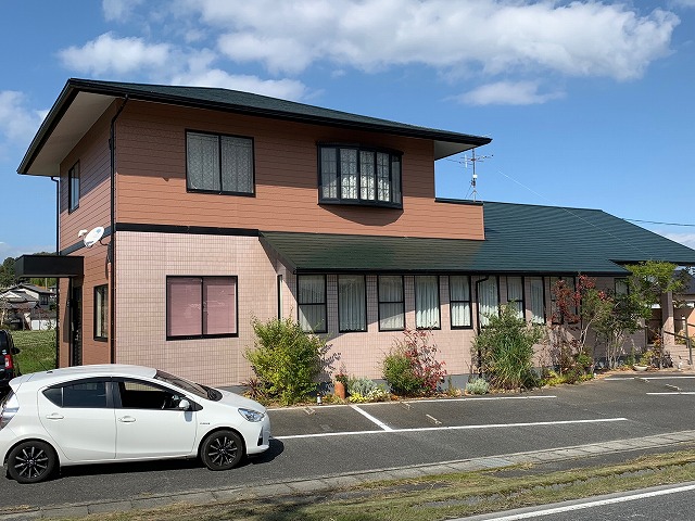 倉敷市矢部の歯科　歯の治療に寄り塗り替えた状況を確認しました