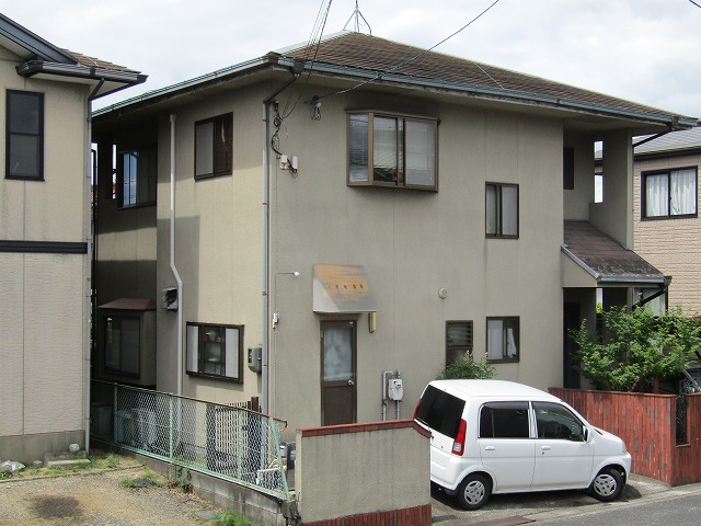 倉敷市宮前　屋根・破風・鼻隠しｶﾊﾞｰ工法　外壁ﾌｯ素樹脂塗装　