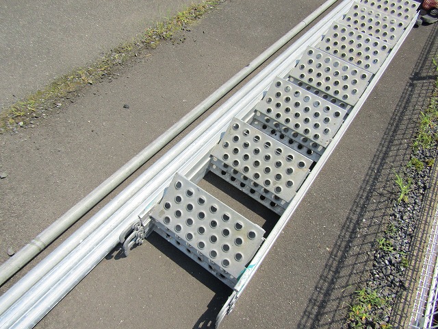 足場の階段