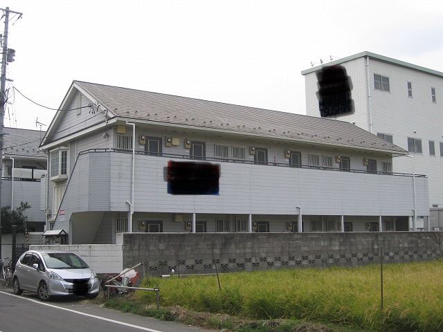 県外にお住まいのオーナー様で福島市にお持ちのアパートの屋根外壁全体の塗装が完了しました