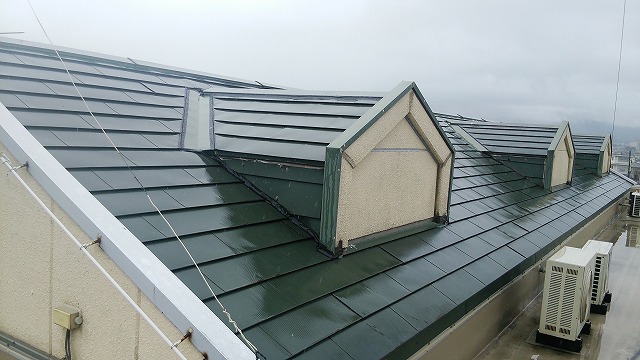 福島市太田町　ビルの屋上屋根の雨漏りによる屋根葺き替え