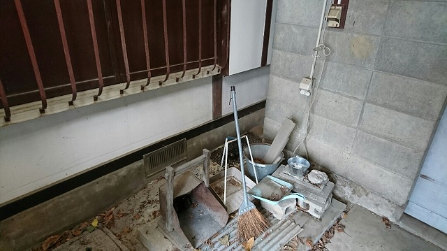 近くのコンセント