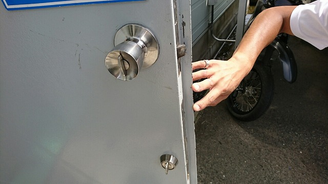 通用口ドア