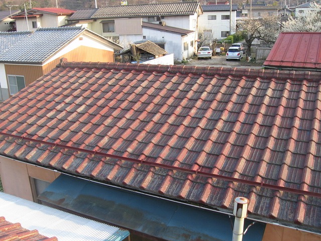 伊達市霊山町　瓦屋根からの雨漏れと塗装の現調（南面）