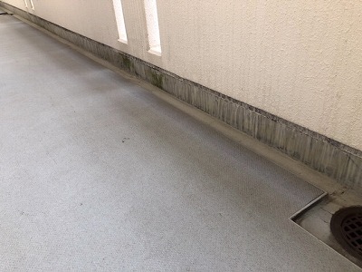 通路ウレタン塗膜防水施工前