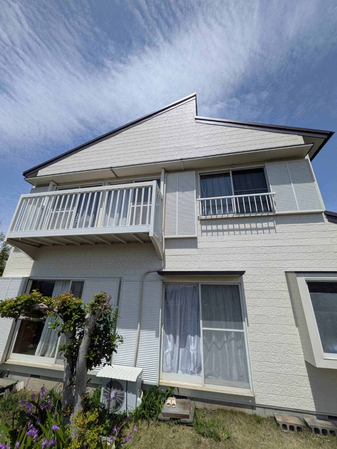 沼津市 雨漏り対策 外壁塗装と屋根カバー工法で再発防止した施工事例