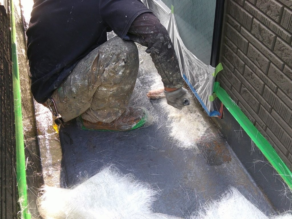 ガラスマット塗布