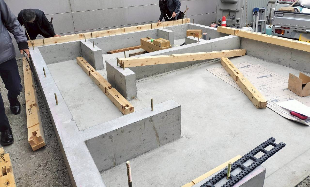 基礎工事