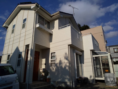 裾野市 外壁・屋根塗装で色褪せを解消！耐候性塗料で住まいをしっかり保護