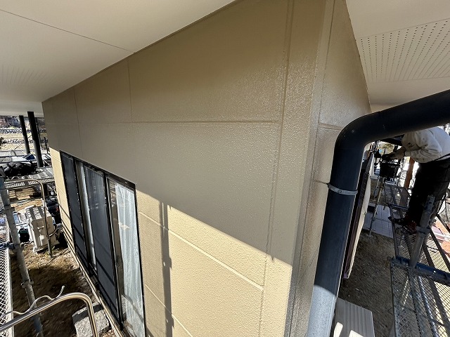 飯田市でチョーキングや塗膜剥がれのあったALC外壁に無機成分配合フッ素塗料で仕上げ塗装