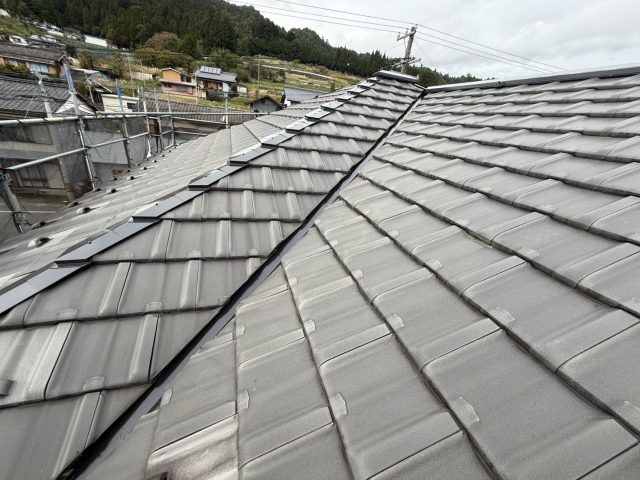 阿南町G邸_棟板金・谷板金塗装