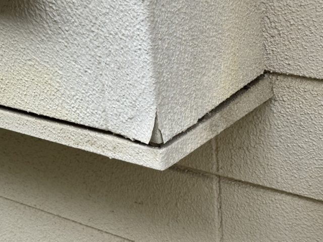 飯田市K邸_外壁塗膜の剥がれ