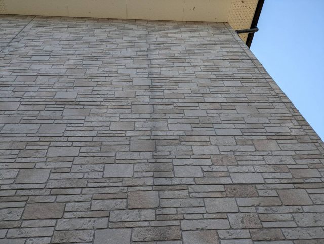 駒ヶ根市T邸_外壁の汚れ