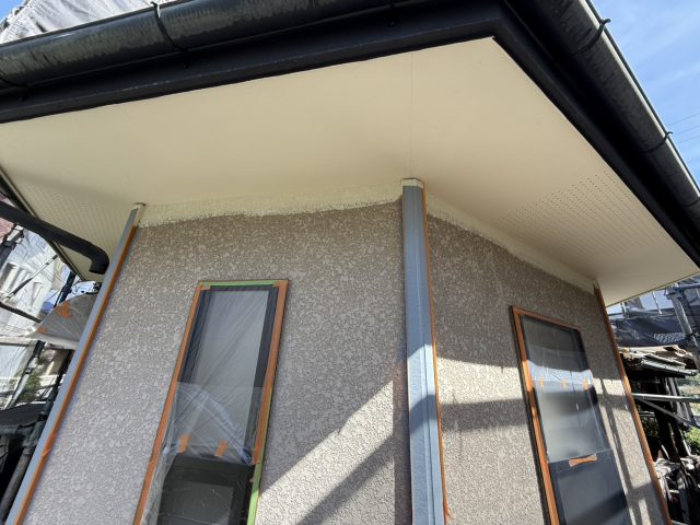 飯田市K邸_軒天塗装