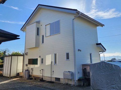 下伊那郡高森町：低汚染塗料で外壁塗装を行った住宅