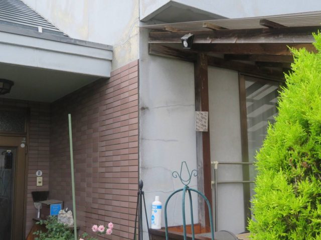 伊那市K邸_玄関周辺のクラック