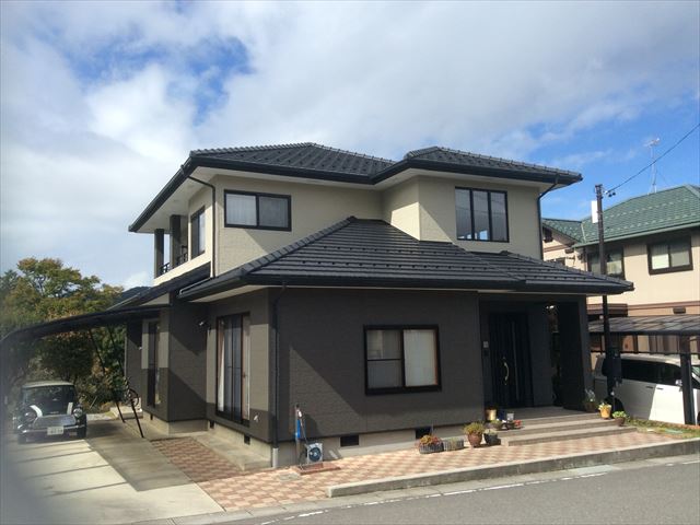 サイディングカバー工法施工後