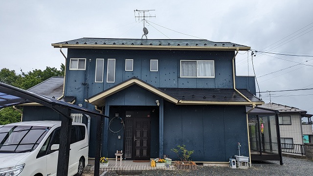 下伊那郡松川町:雨漏りがあった住宅の現場調査時の建物全景