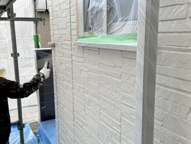 飯田市O邸_外壁下塗り