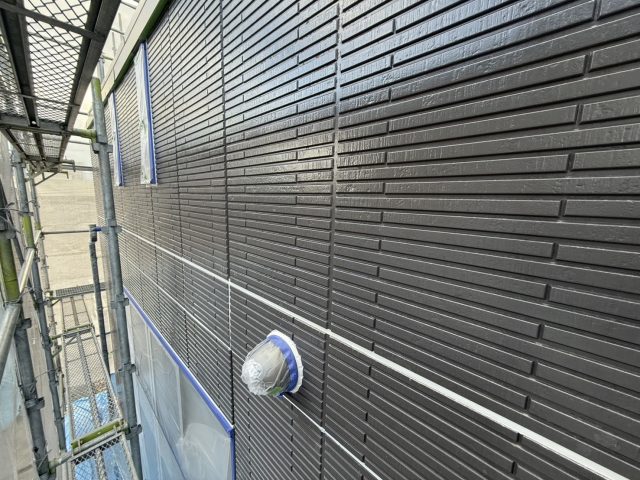 飯田市O邸_ベランダ外壁下塗り