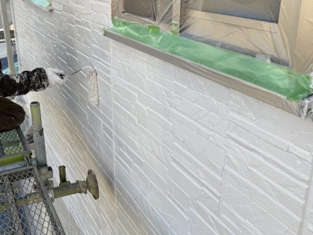 飯田市O邸_外壁上塗り