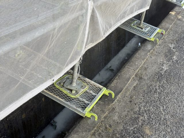 飯田市I邸_洗浄た水が濁っています