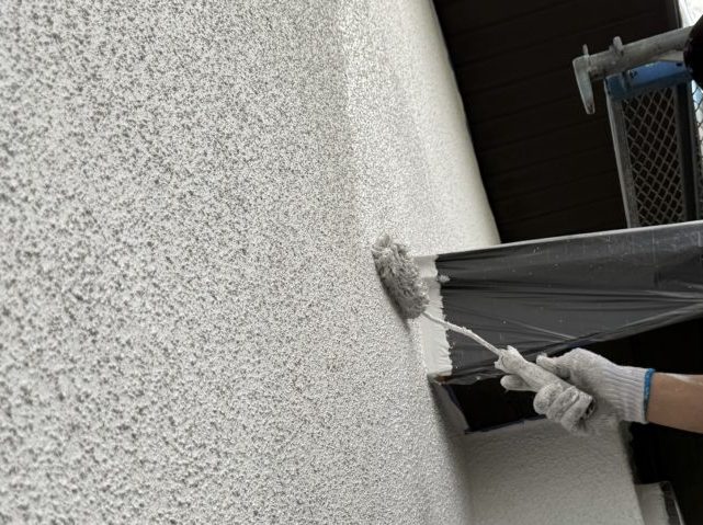 伊那市K邸_外壁中塗り