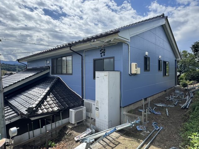 高森町の無機フッ素系塗料を使ったモルタル外壁塗装工事が完成しました