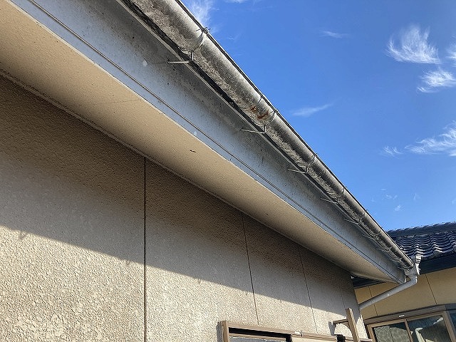軒先と外壁の状態
