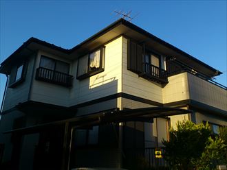 千葉市緑区あすみが丘にて屋根外壁塗装前点検、初めての外壁塗装はいつ頃行うのが良いの？