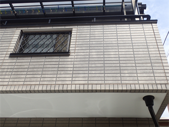船橋市市場の外壁塗装前点検を例にクリアー塗装が出来るかどうかの判断方法をご紹介