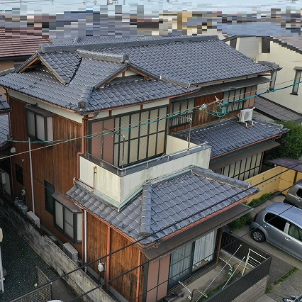 二階建ての住宅