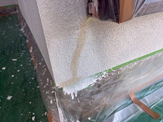 出隅の亀裂補修後