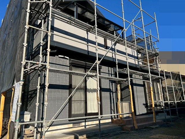 西八代郡市川三郷町でモルタルとサイディングの2種類ある外壁を塗装メンテナンス！