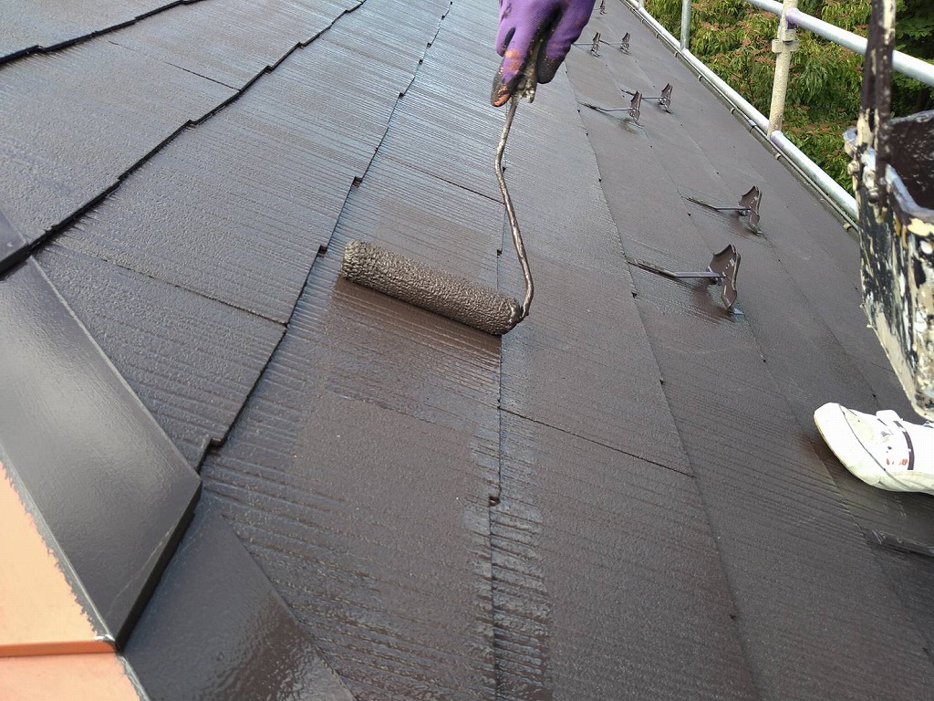 屋根塗装　上塗り　