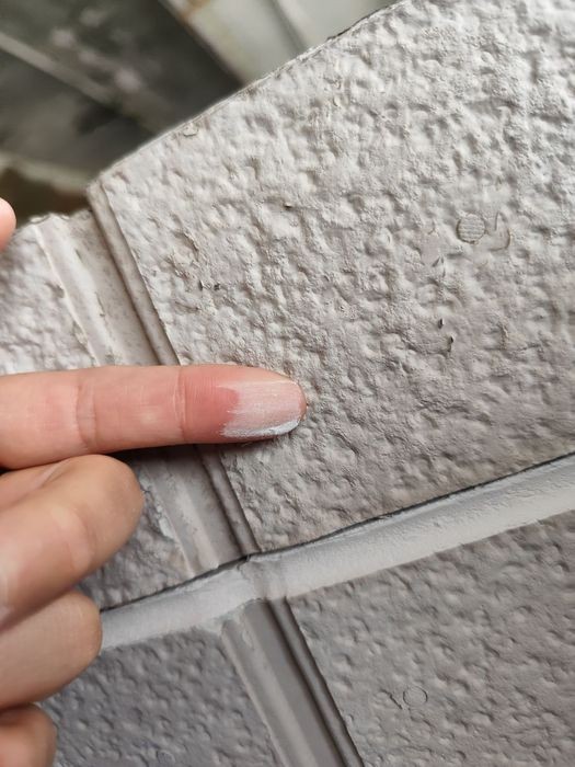 松原市別所 外壁サイディングのチョーキング現象確認