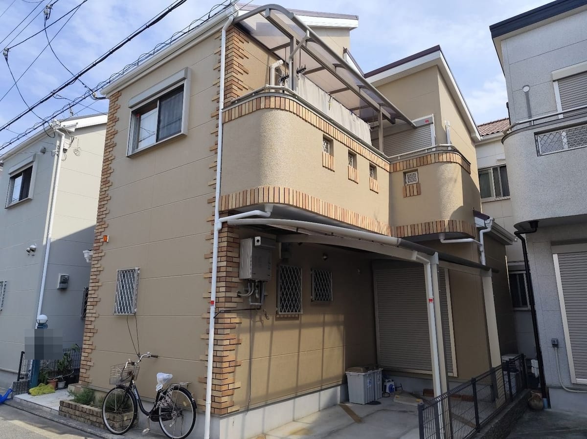 八尾市高安町南にてスレート屋根カバー工法とALC外壁のフッ素塗装で長寿命の美しい住まいへ！