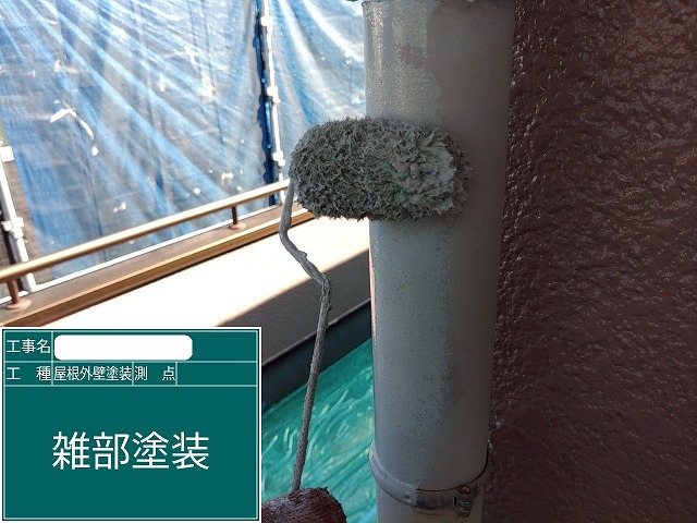 付帯部塗装で家全体的が引き締まりました！ﾌｧｲﾝﾊﾟｰﾌｪｸﾄﾄｯﾌﾟの茶色と白色でピカピカに！