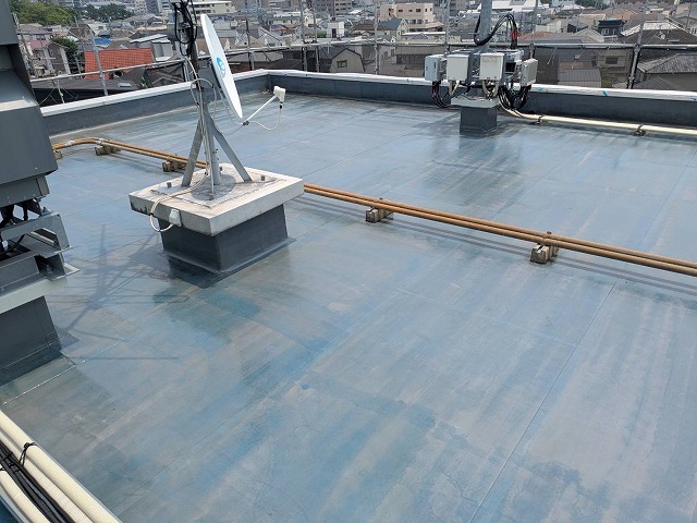 屋上防水工事　ﾌﾟﾗｲﾏｰ塗布