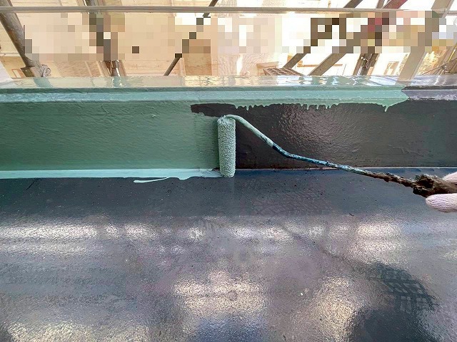 ｳﾚﾀﾝ塗膜防水　1層目