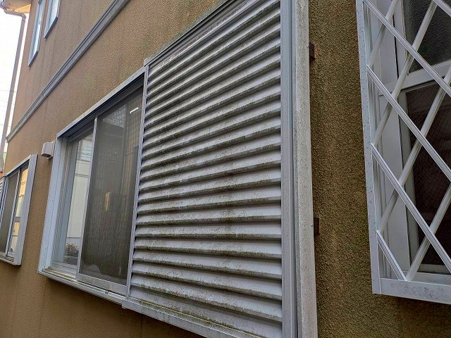 雨戸　施工前