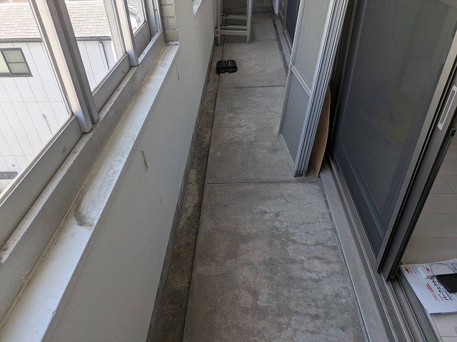 マンションベランダ 床劣化