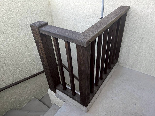 施工後　手摺り