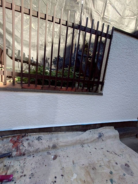 深谷市で行った、外壁塗装工事の付帯部塗装の様子です！